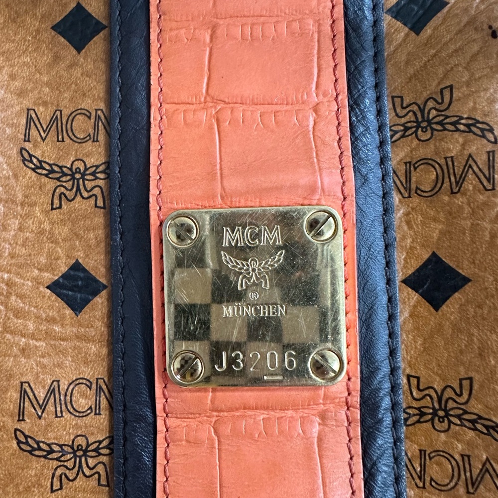 MCM Visetos Rudic Shopper Tote Cognac Orange Stripe - Authentic - Picture 3 of 13
